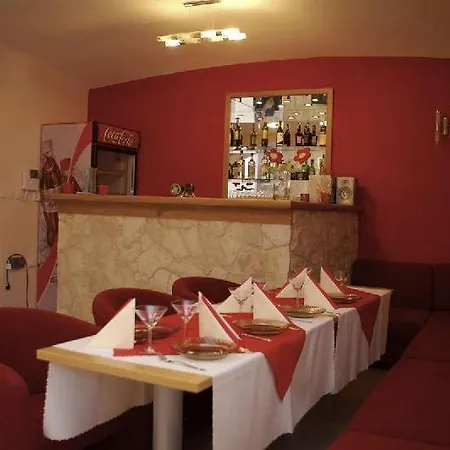 Stara Fara Hotel Makov