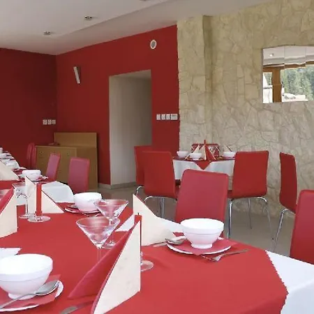 Stara Fara Hotel Makov